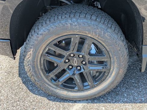 New 2026 Chevrolet Silverado 1500 LT Trail Boss w/ Convenience Package II image 11