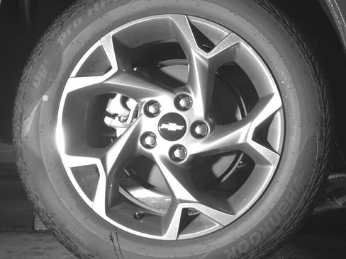 Used 2025 Chevrolet Trax LT FWD image 15