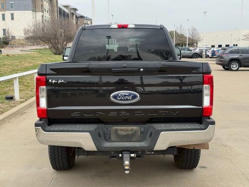 Used 2019 Ford F250 XL w/ STX Appearance Package image 5