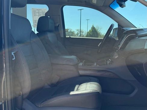 Used 2018 GMC Yukon XL Denali w/ Denali Ultimate Package AWD/4WD image 28