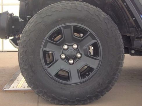 Used 2022 Jeep Gladiator Mojave w/ LED Lighting Group image 20