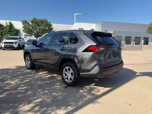 Used 2024 Toyota RAV4 LE FWD image 7