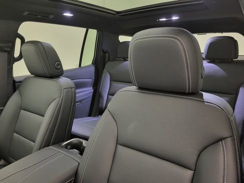 New 2026 Chevrolet Traverse LT w/ Sun and Wheel Package image 30