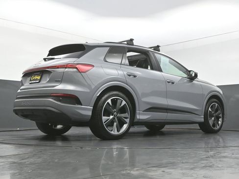 Used 2024 Audi Q4 e-tron Premium w/ Convenience Package image 47