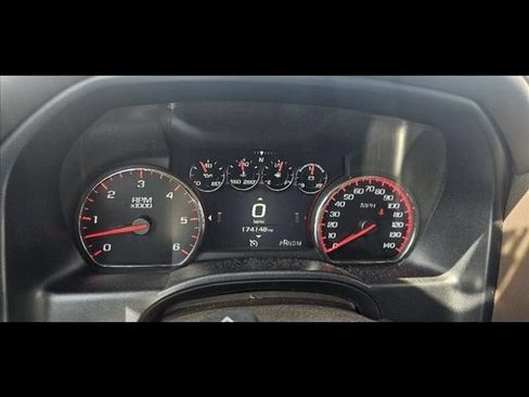 Used 2015 GMC Sierra 1500 Denali w/ Driver Alert Package AWD/4WD image 18