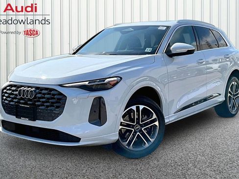 Used 2025 Audi Q5 Premium Plus w/ Premium Plus image 1