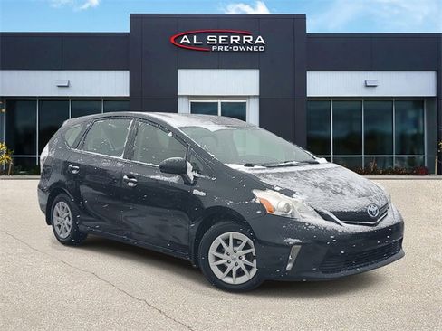 Used 2012 Toyota Prius V Two image 1