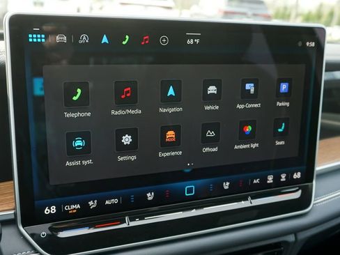 New 2026 Volkswagen Tiguan SEL R-Line AWD/4WD image 19