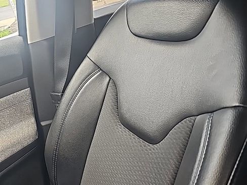 Certified 2022 Jeep Compass Latitude image 10