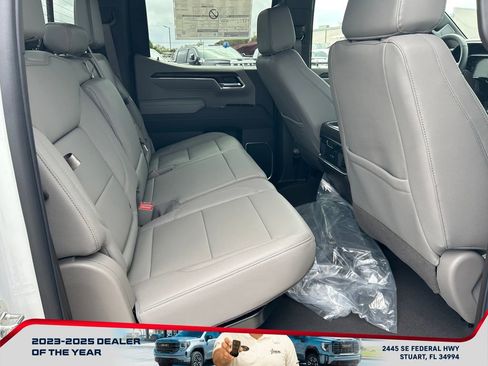 New 2026 GMC Sierra 1500 SLT w/ SLT Premium Plus Package image 17