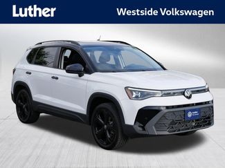 Certified 2025 Volkswagen Taos SE AWD/4WD video 1