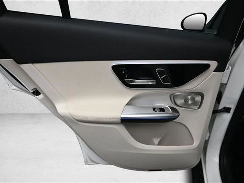 Certified 2026 Mercedes-Benz GLC 300 4MATIC image 23