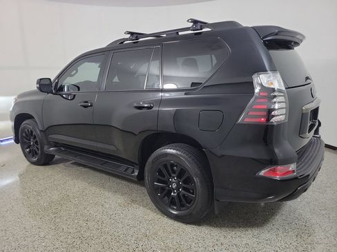 Used 2023 Lexus GX 460 w/ Black Line Special Edition AWD/4WD image 3