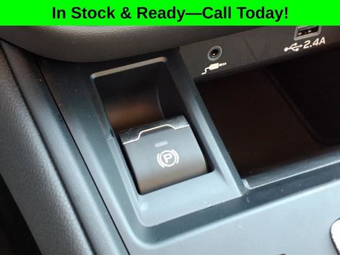 Certified 2023 Subaru Outback AWD/4WD image 13
