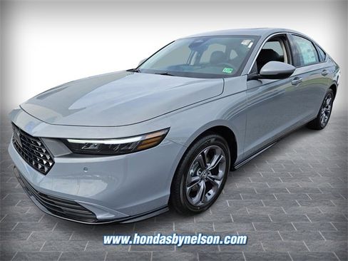 New 2025 Honda Accord EX-L image 3