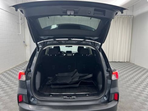 Used 2022 Ford Escape SE w/ Convenience Package AWD/4WD image 9