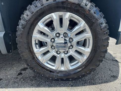 Used 2020 GMC Sierra 2500 Denali w/ Technology Package AWD/4WD image 46