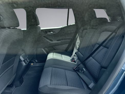New 2026 Chevrolet Equinox LT FWD image 30