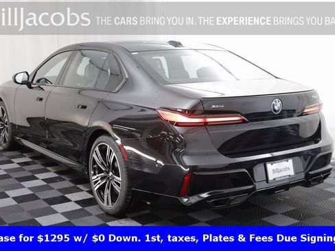 Certified 2025 BMW 760i xDrive w/ Executive Package image 18