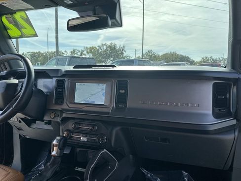 Used 2022 Ford Bronco Outer Banks image 28
