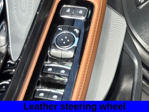 Used 2023 Lincoln Aviator Reserve w/ Equipment Group 201A image 30