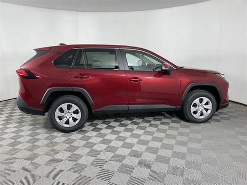 New 2025 Toyota RAV4 LE image 5