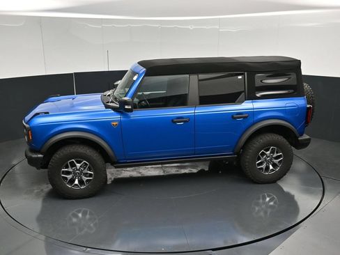 Used 2023 Ford Bronco Badlands AWD/4WD image 40