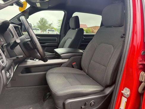 Used 2020 RAM 1500 Big Horn AWD/4WD image 14