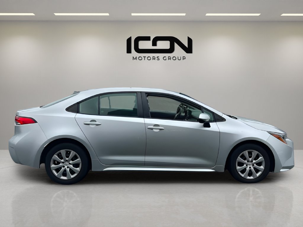 Used 2024 Toyota Corolla LE FWD image 6