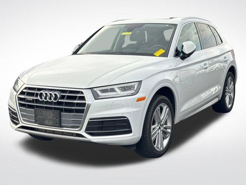Used 2019 Audi Q5 2.0T Premium Plus w/ Premium Plus Package AWD/4WD image 6