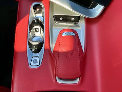 Used 2024 Chevrolet Corvette Stingray Premium Cpe w/ 3LT image 31