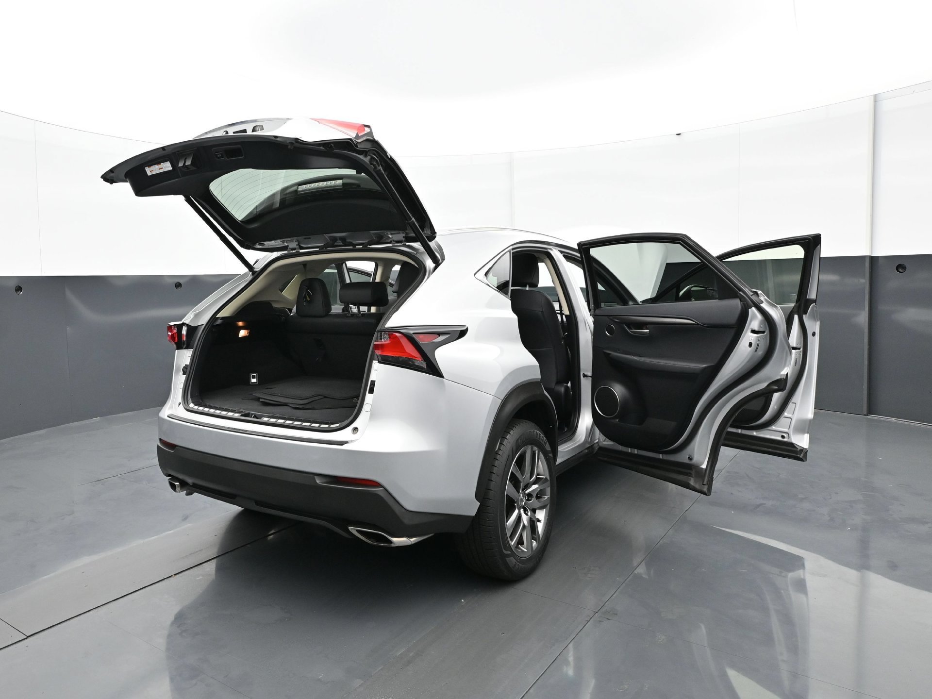 Used 2015 Lexus NX 200t AWD w/ Premium Package image 39