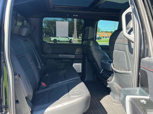 Used 2025 Ford F150 Raptor AWD/4WD image 11