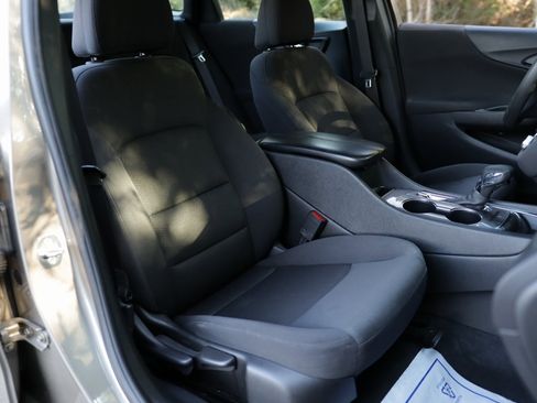 Used 2022 Chevrolet Malibu LT image 26