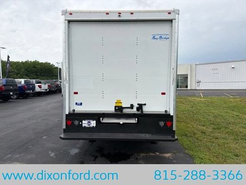 New 2027 Ford E-350 and Econoline 350 Super Duty w/ Power Equipment Group RWD image 6