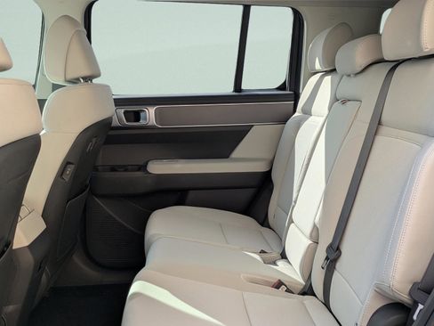 New 2026 Hyundai Santa Fe SE w/ Tow & Go Package image 13