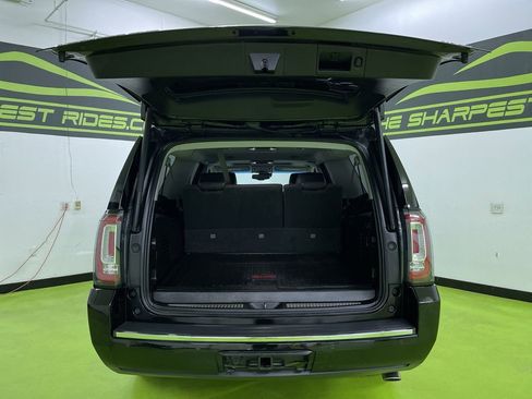 Used 2019 GMC Yukon XL Denali w/ Denali Ultimate Package image 9