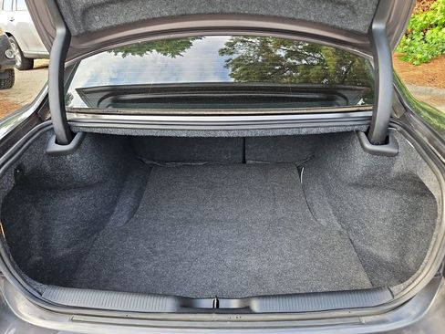 Used 2020 Dodge Charger SXT RWD image 27