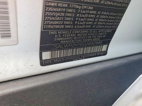 Used 2016 Land Rover Range Rover Sport HSE image 13