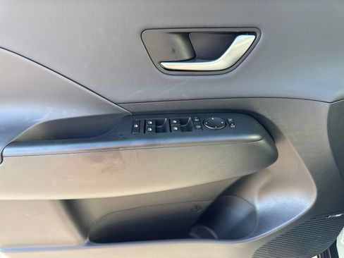 Certified 2026 Hyundai Kona Limited AWD/4WD image 17