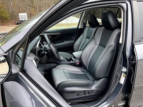Used 2023 Subaru Outback Onyx Edition AWD/4WD image 9