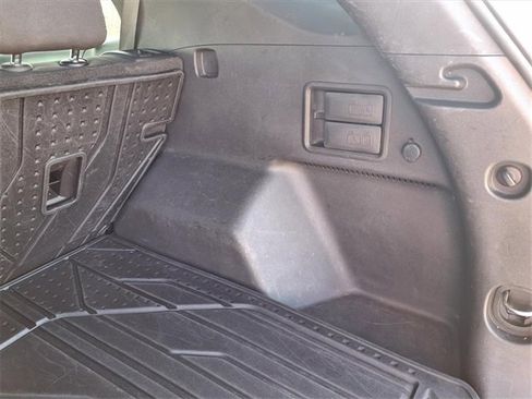 Used 2022 Chevrolet Equinox LT image 85