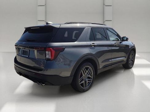 Used 2026 Ford Explorer ST AWD/4WD image 5