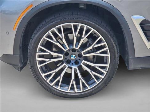 Used 2025 BMW X5 sDrive40i RWD image 14