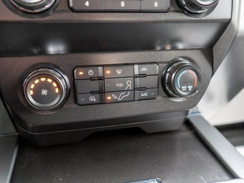 Used 2022 Ford F350 XLT w/ XLT Value Package image 25