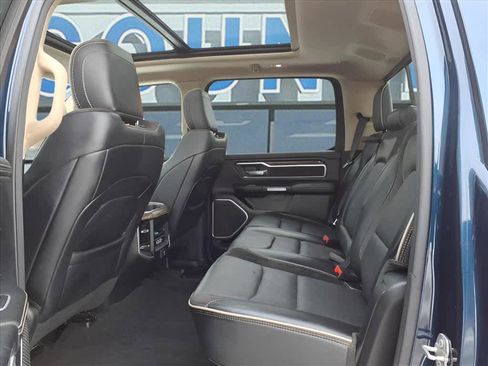 Used 2020 RAM 1500 Laramie image 9