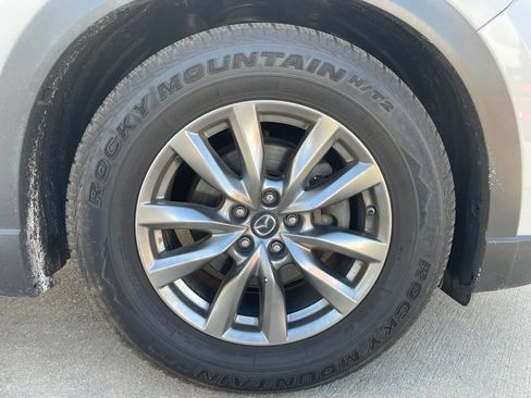 Used 2018 MAZDA CX-9 Touring FWD image 25