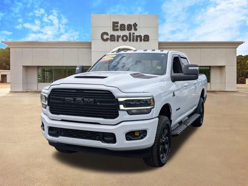 Certified 2023 RAM 2500 Laramie w/ Night Edition AWD/4WD image 7