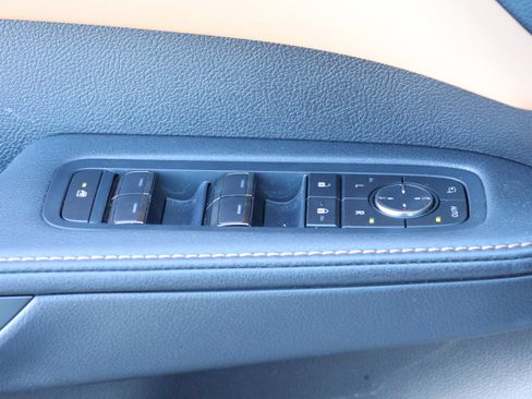 Used 2025 Lexus RX 350 FWD image 13