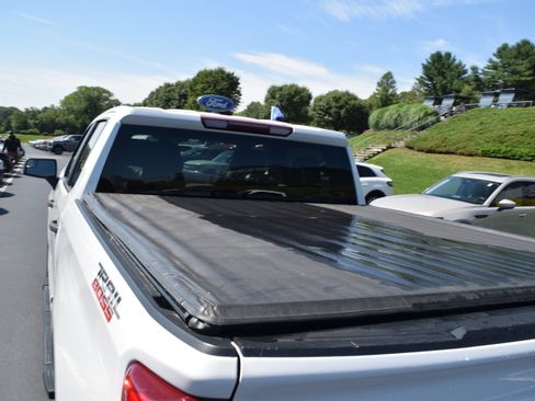 Used 2021 Chevrolet Silverado 1500 Custom Trail Boss w/ Safety Confidence Package image 6